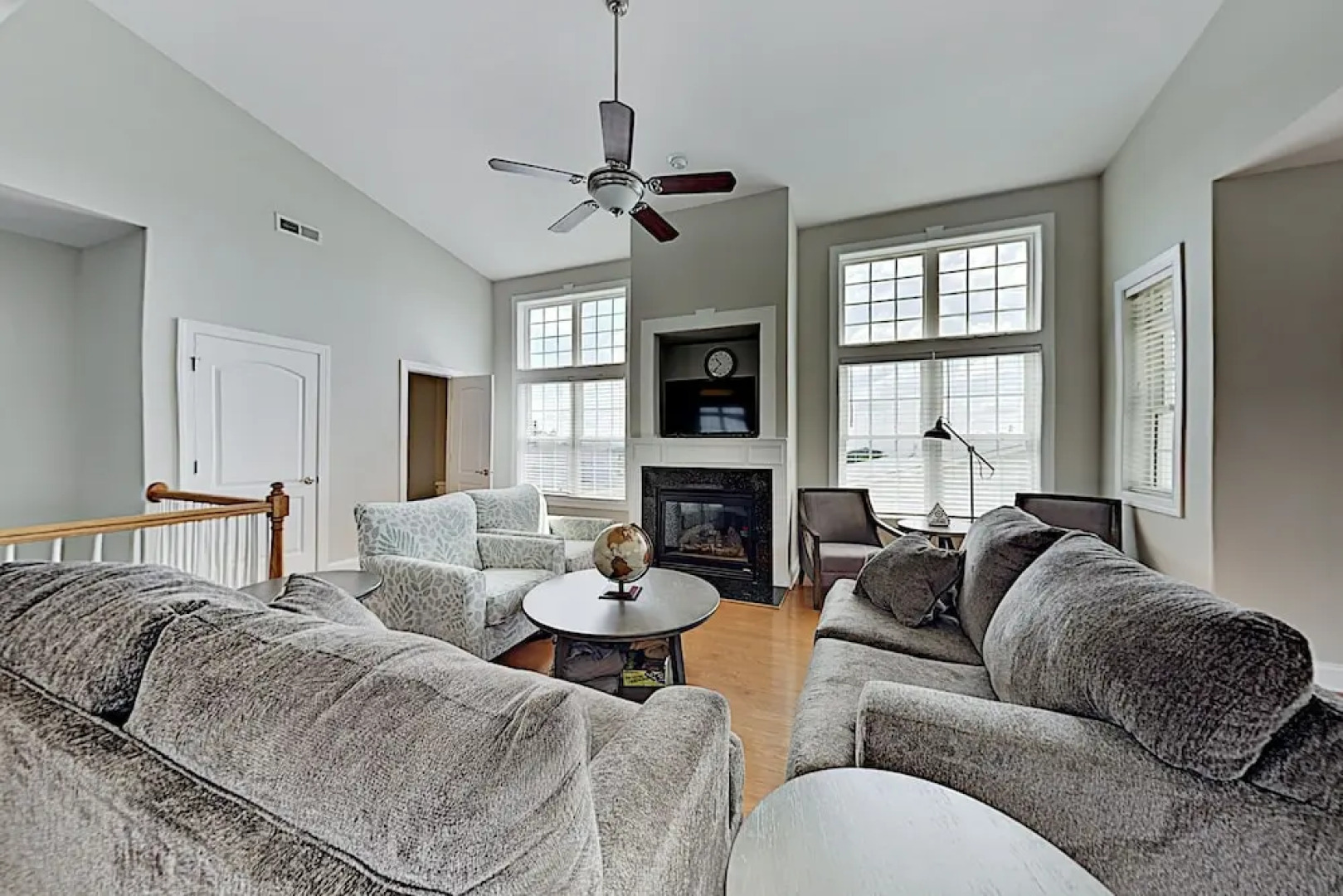 Kure Beach W/ Ocean View, 2 Blocks To Sand 5 Bedroom Townhouse