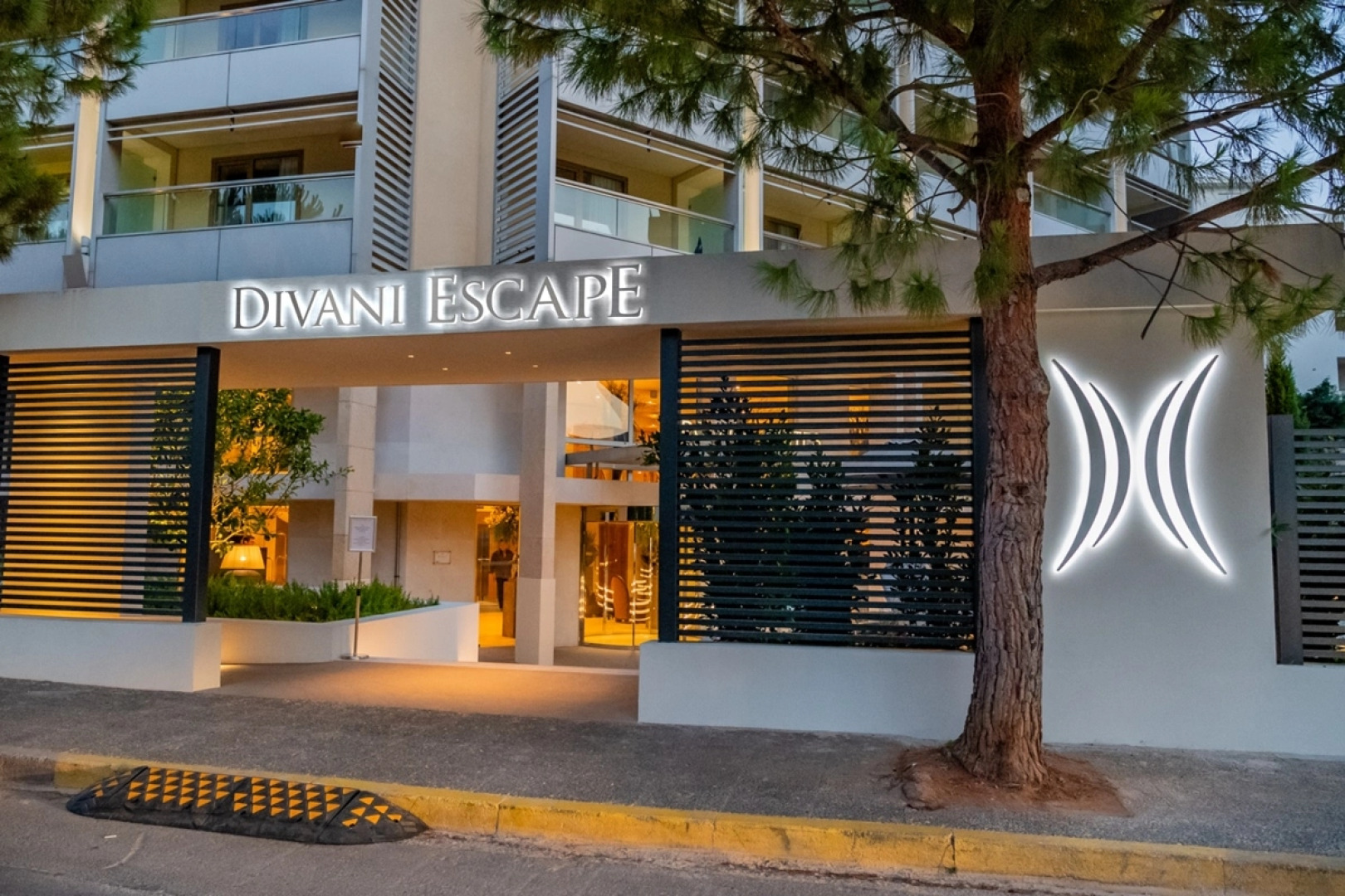 Divani Escape- Adults only