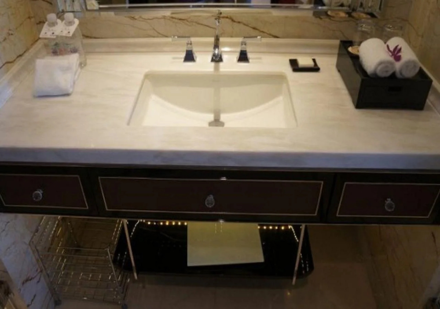 Dongwu New Century Grand Hotel Huzhou