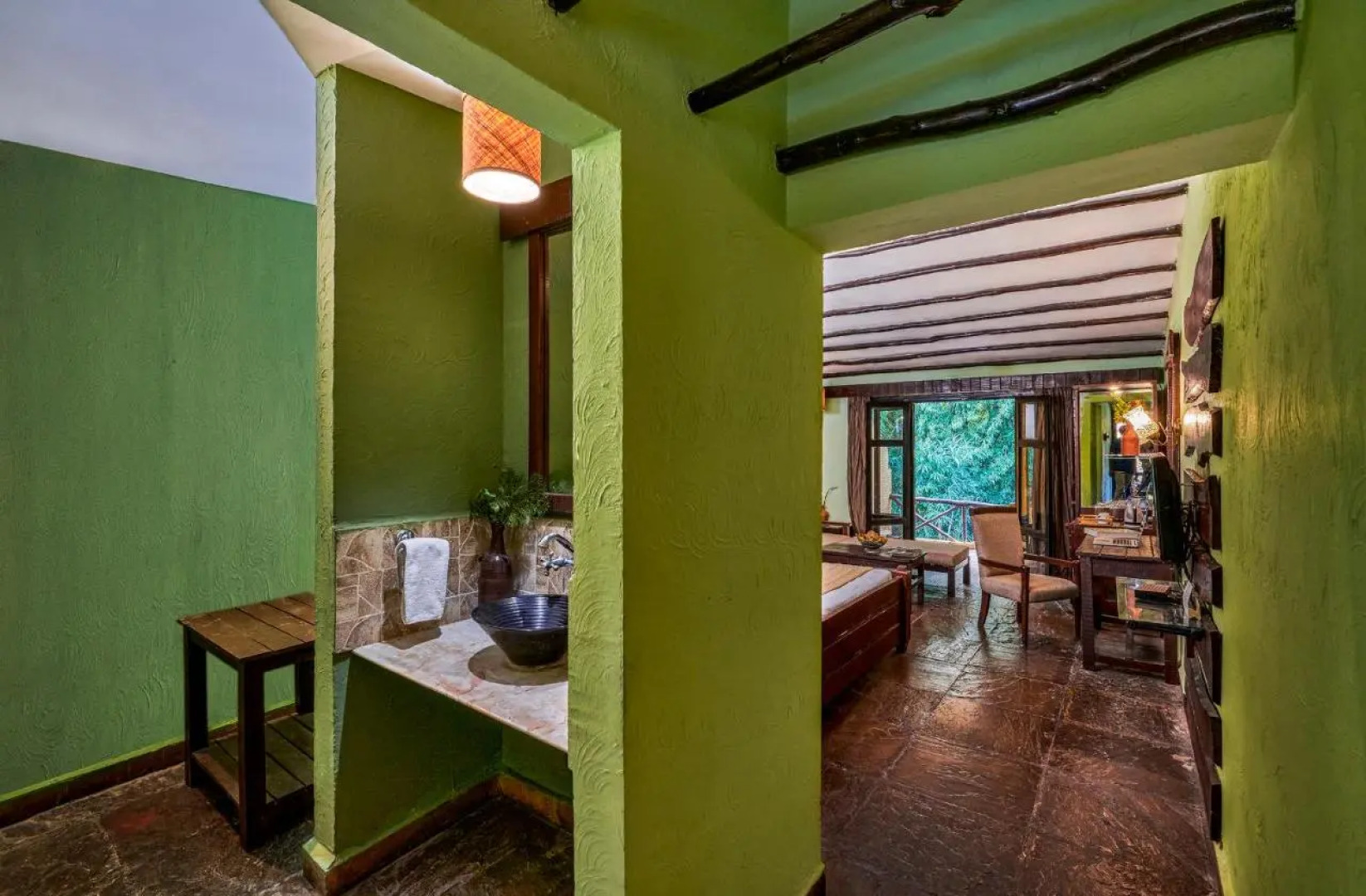 WelcomHeritage Jungle Home Pench