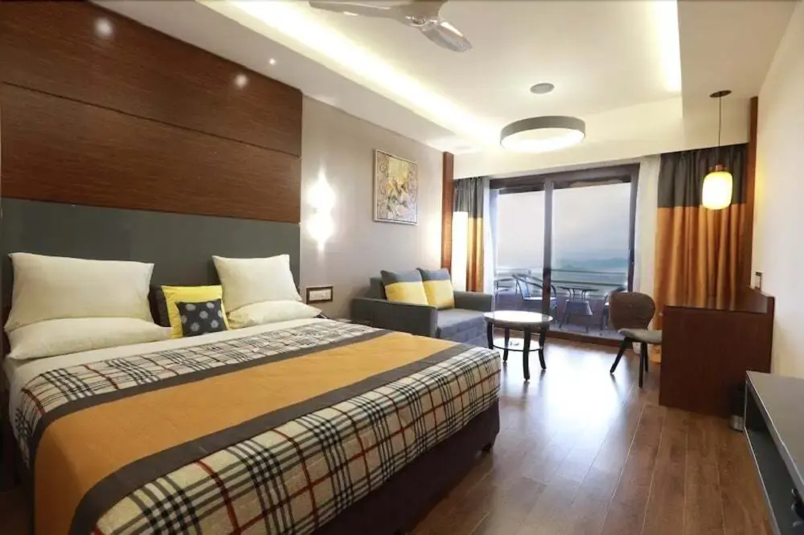 Nahar´s Stone House Retreat