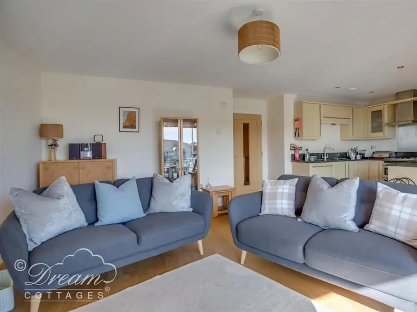 Harbour View Apartment