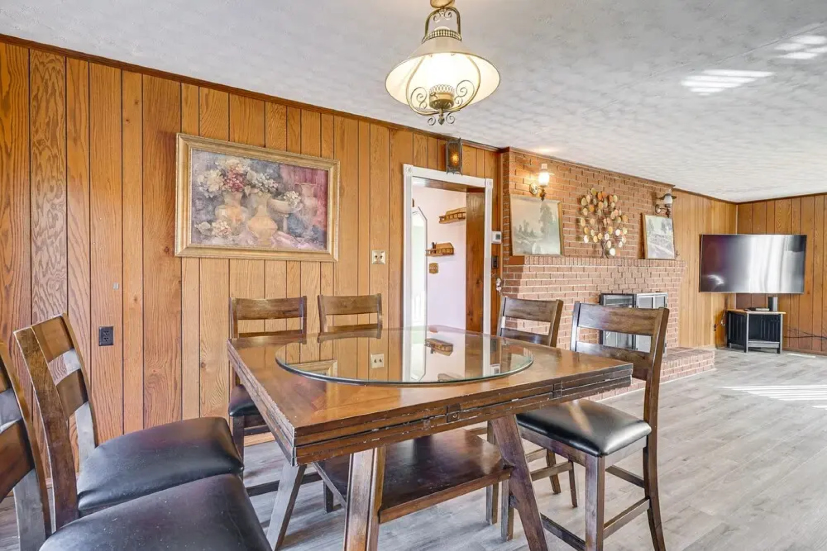 Sneads Ferry Vacation Rental - Walk to Boat Ramp!