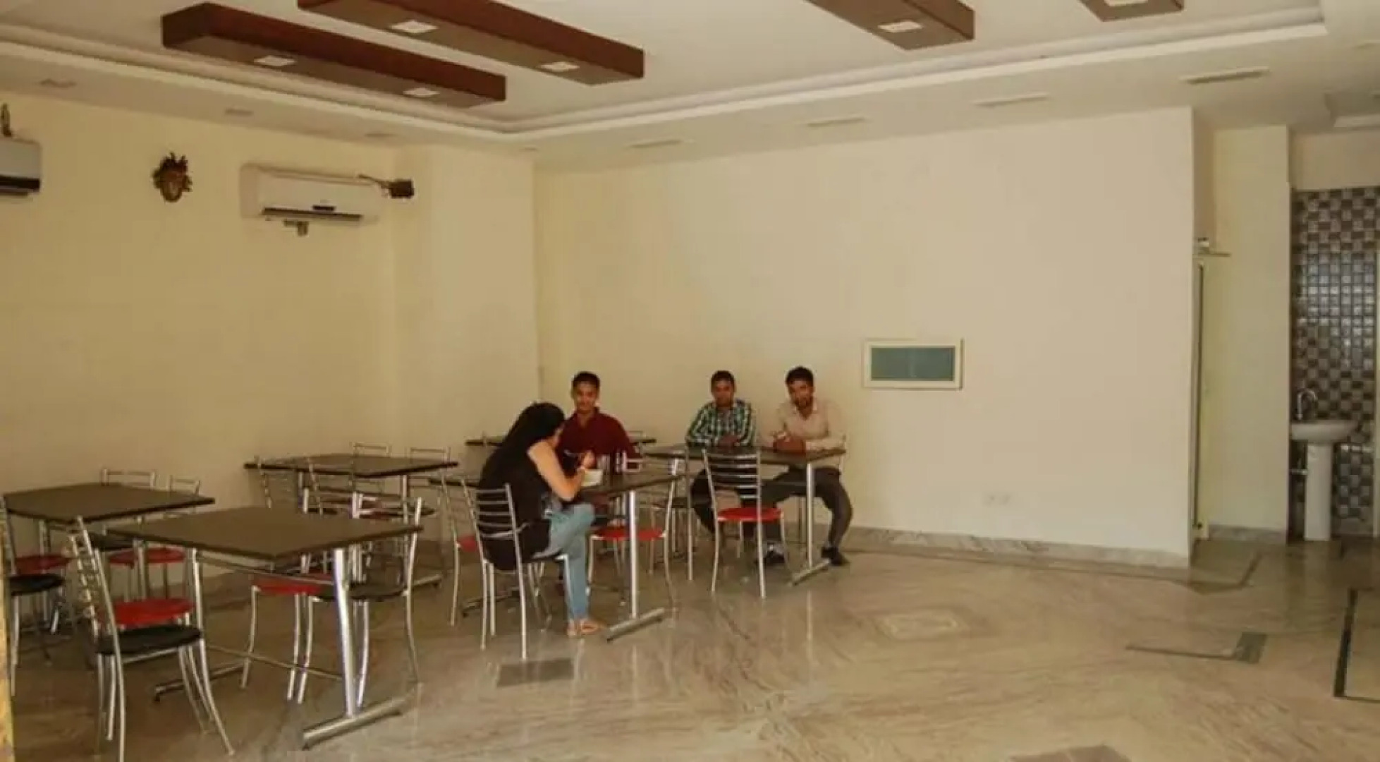 Hotel Sangam Pacific