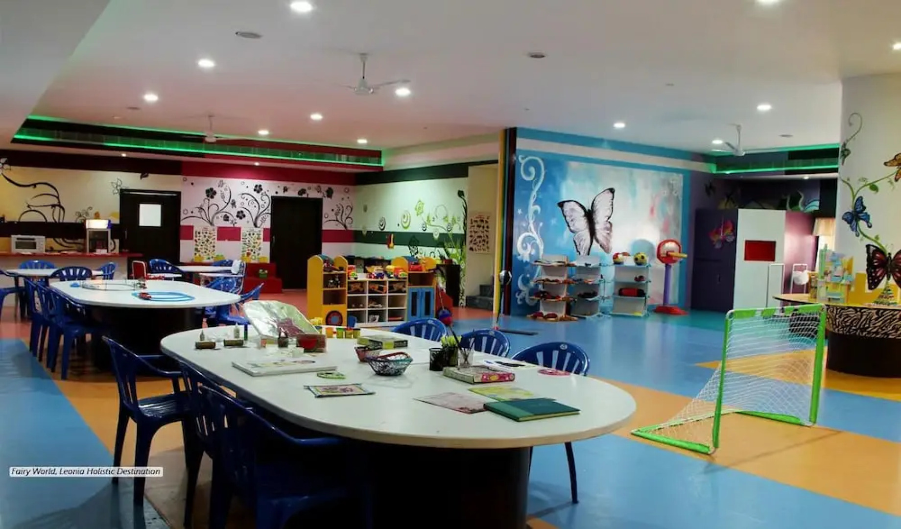 Lagoon Bay at Leonia Hotel