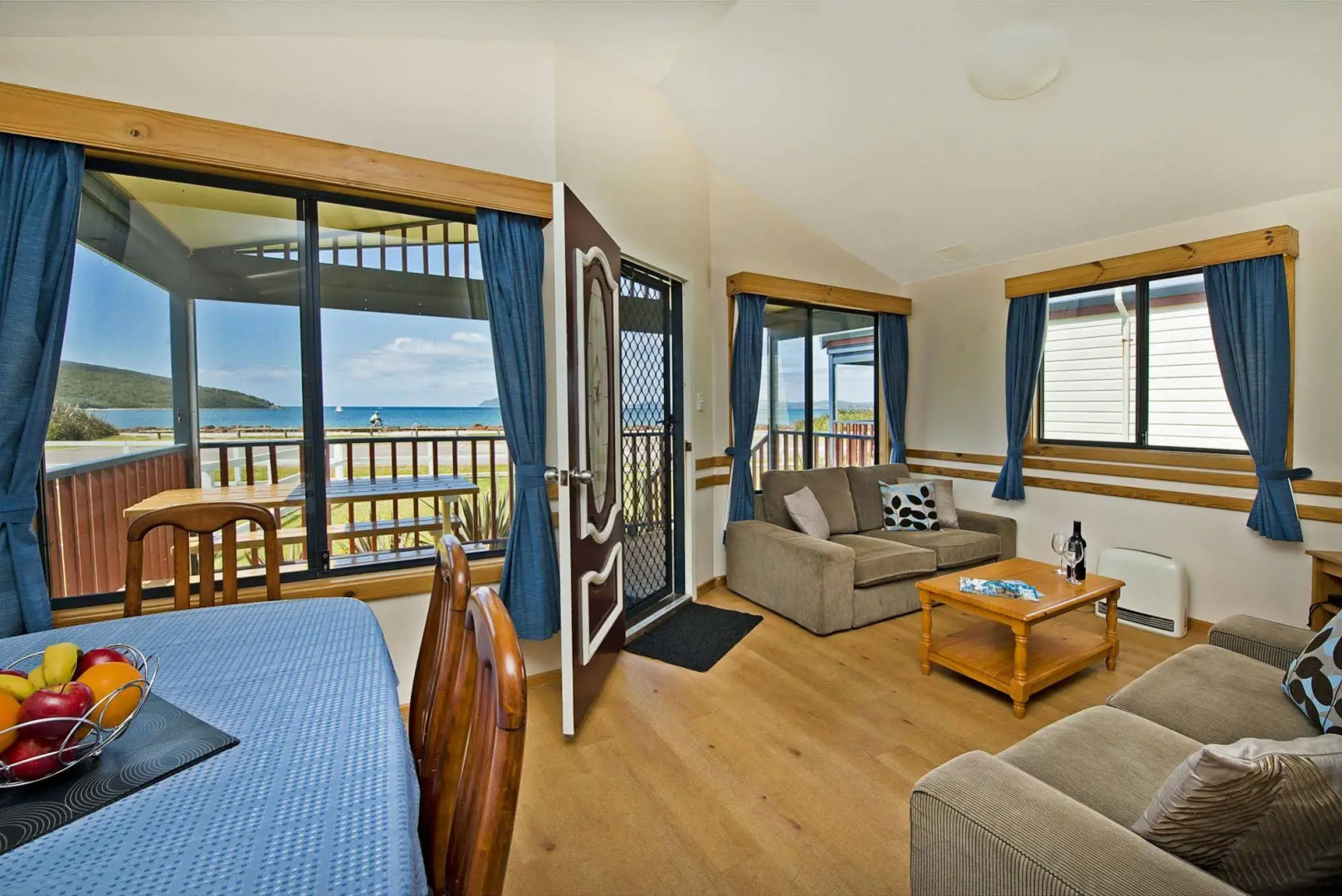 Acclaim Rose Gardens Beachside Holiday Park