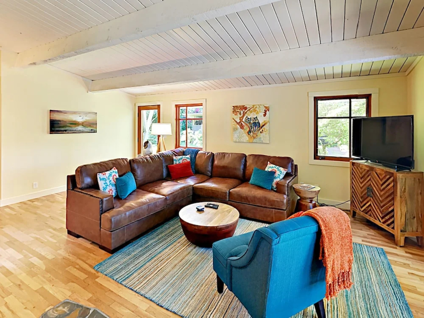 Fletcher 5551 - 3 Br home by RedAwning