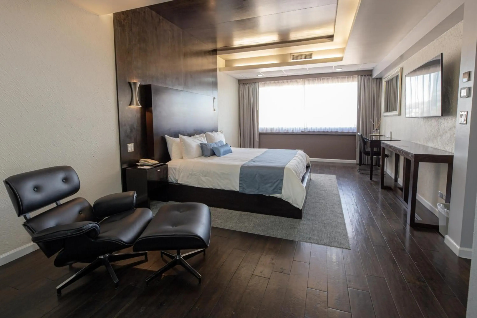 Hotel Pueblo Amigo Plaza & Casino