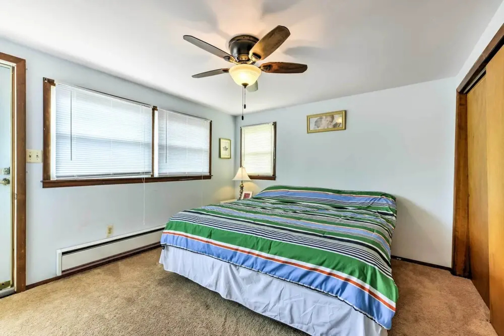 Breezy Ship Bottom House w/ Yard + Beach Access!