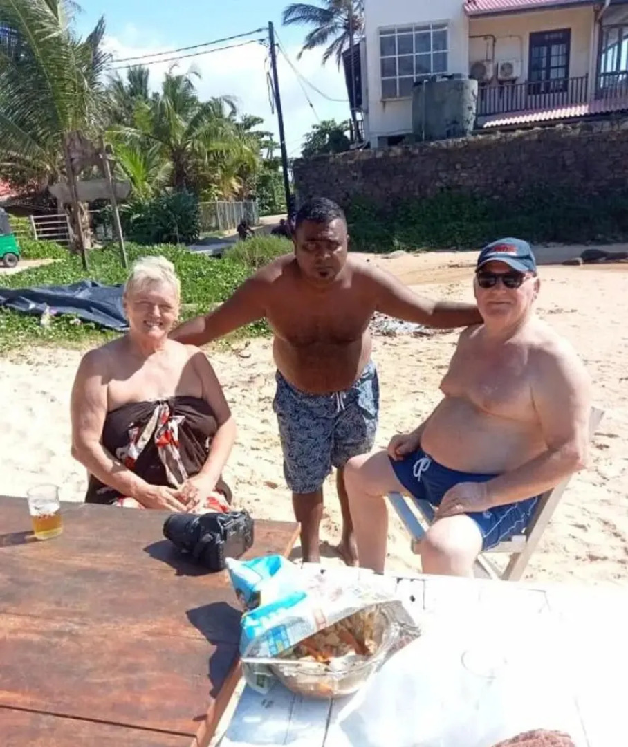 Beachfront Villa Ozean Himmel Ahungalla,