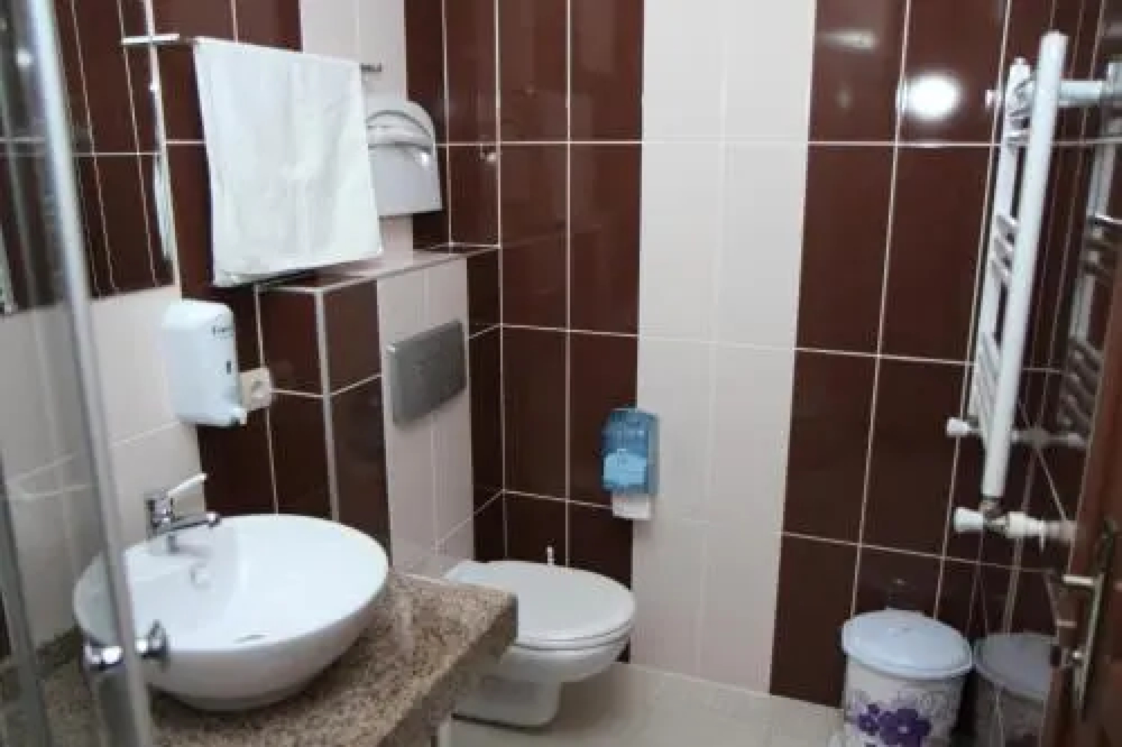 Cansizoglu Hotel