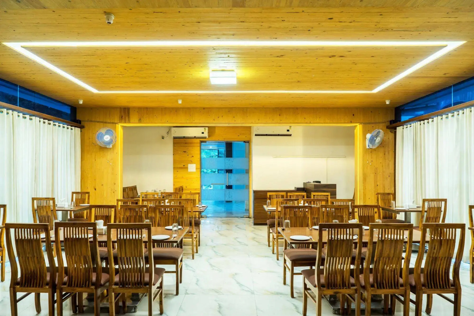 Treebo Trend Hotel Shiva's
