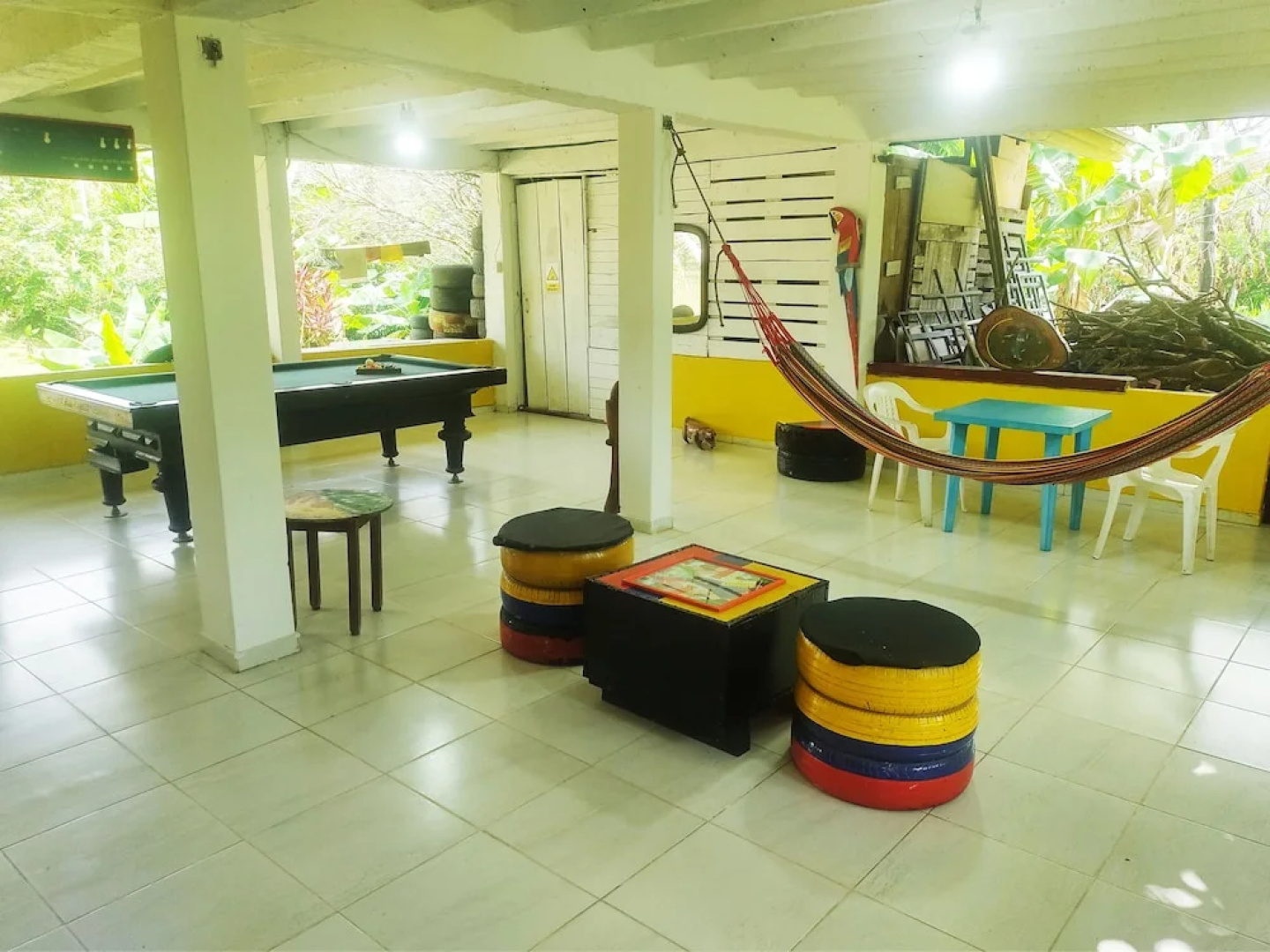 amalaya hostel