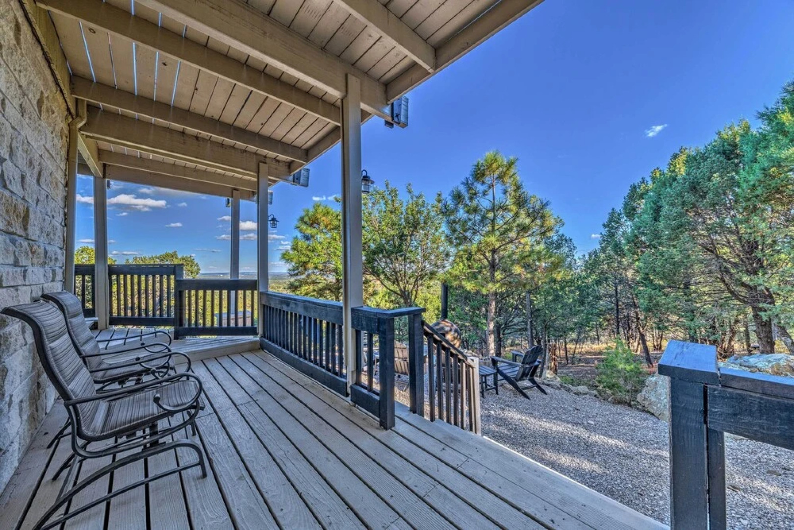 Serene Alto Cabin w/ Mountain Views & Fire Pit!
