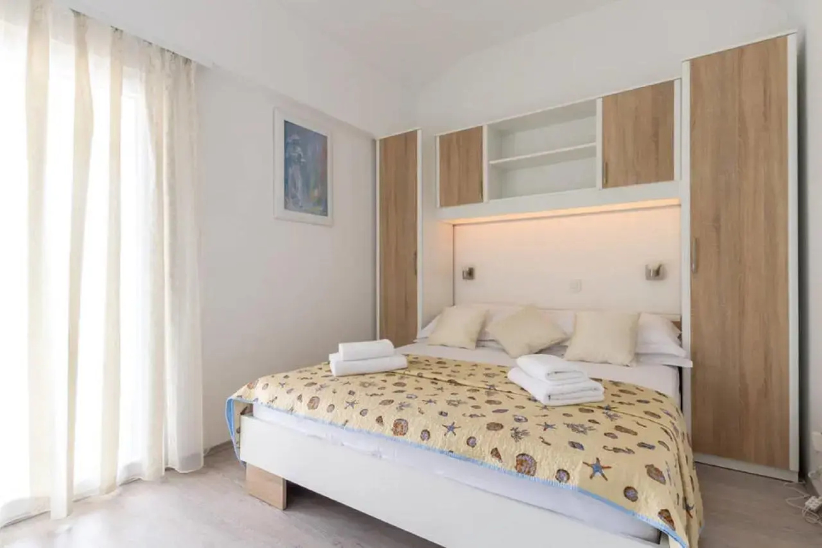 Apartment Sunny Split Znjan