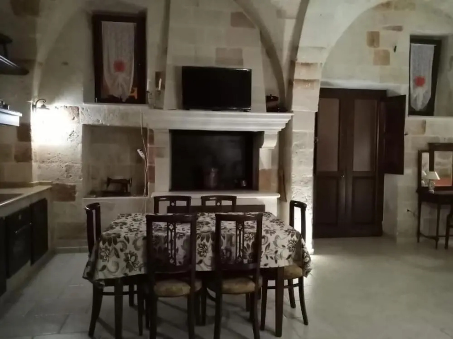 Holiday Home" C'era una Volta"