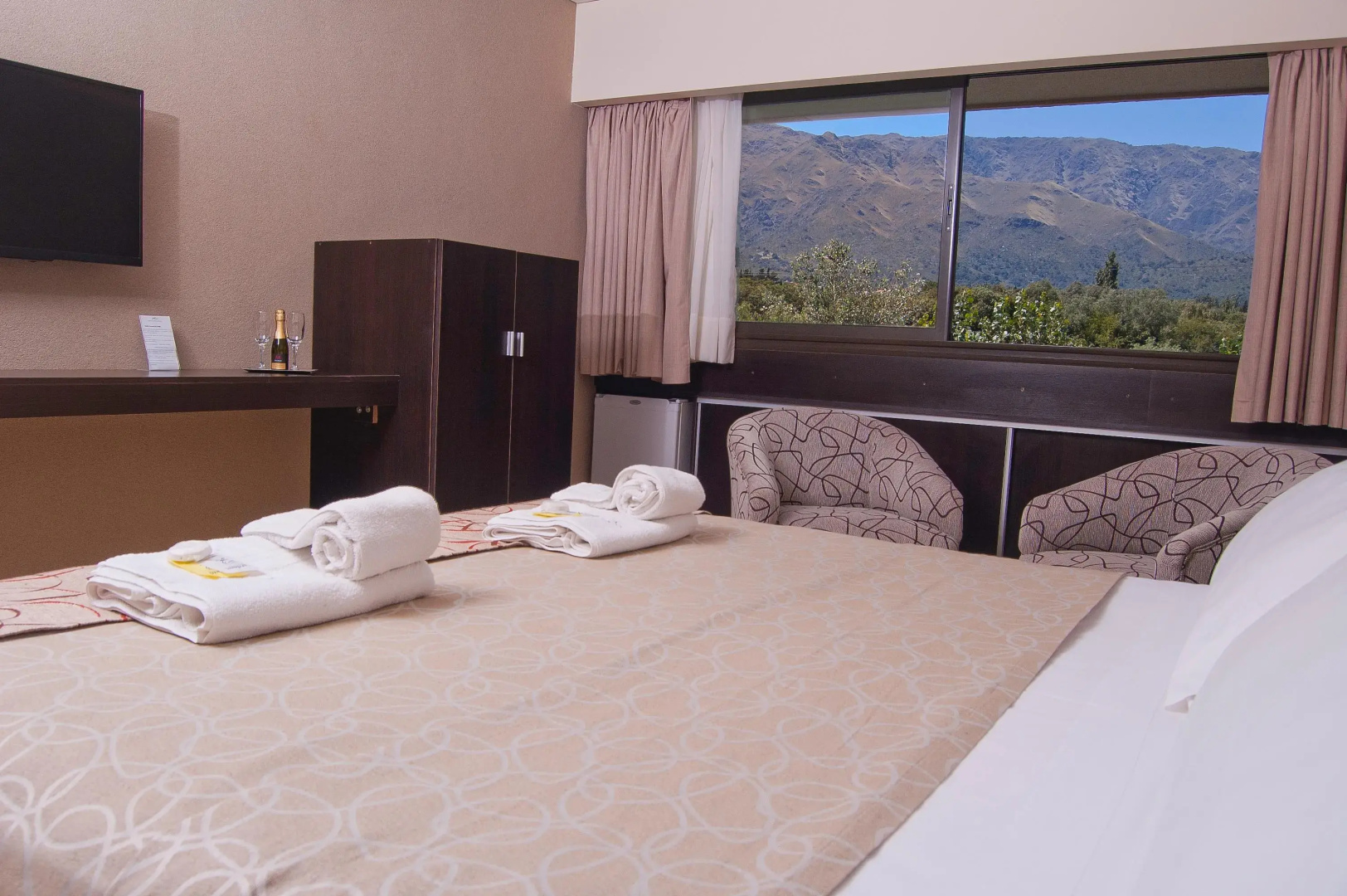 Altos De Merlo Suites