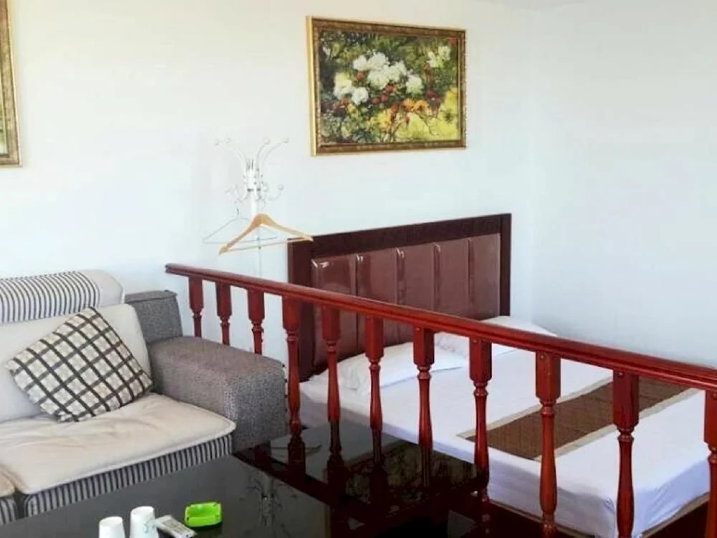 Xingcheng Xiaolonggong Hotel