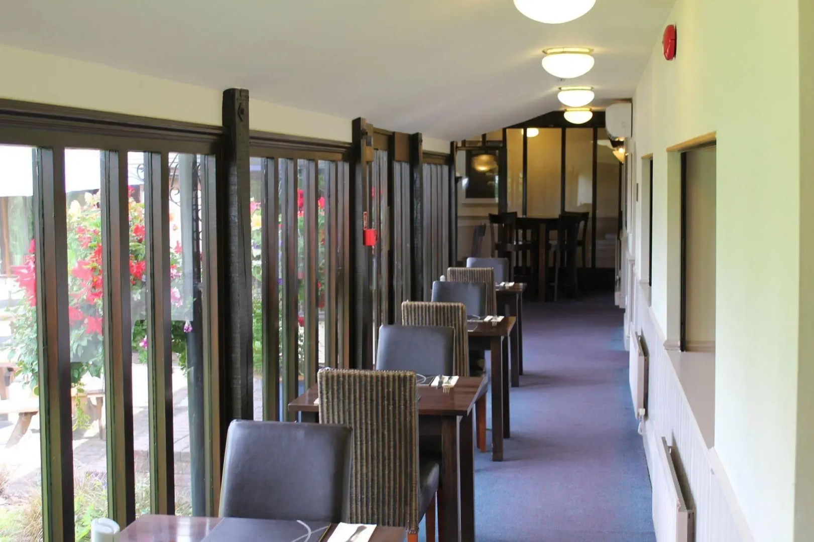 Oak Farm Hotel