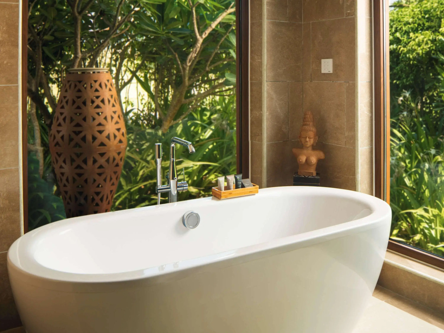 Mövenpick Resort Cam Ranh