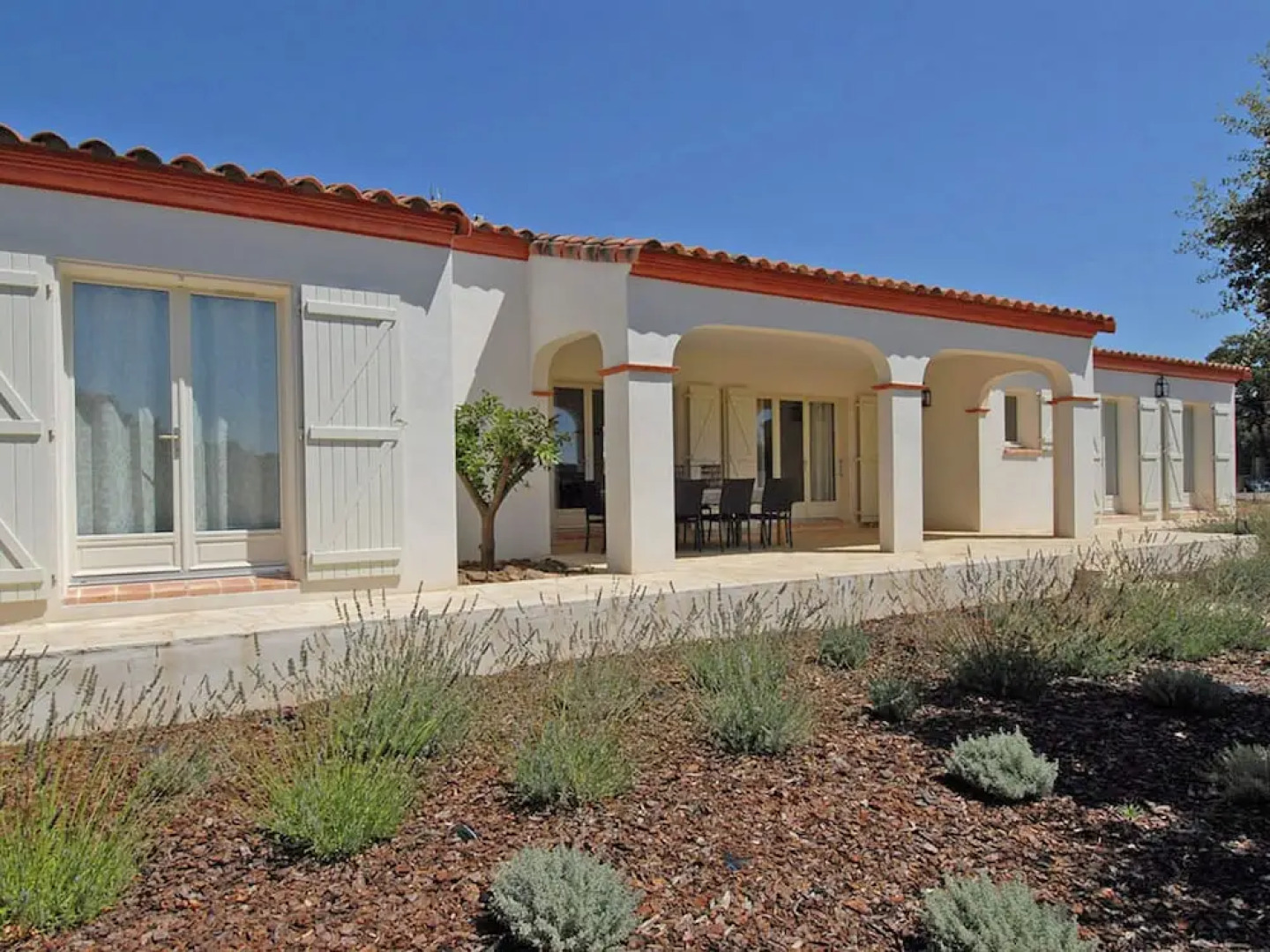 Luxurious Villa in Escales with Pool