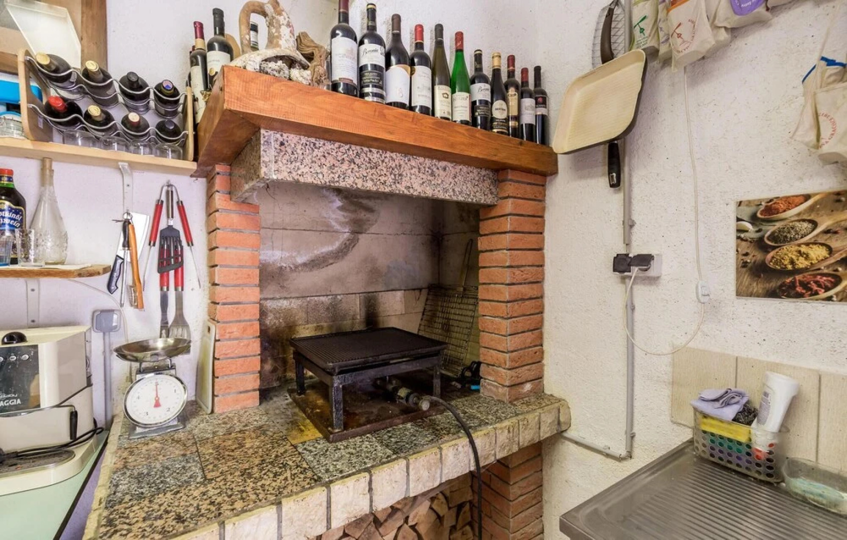 Amazing Home in Starigrad With Wifi and 1 Bedrooms