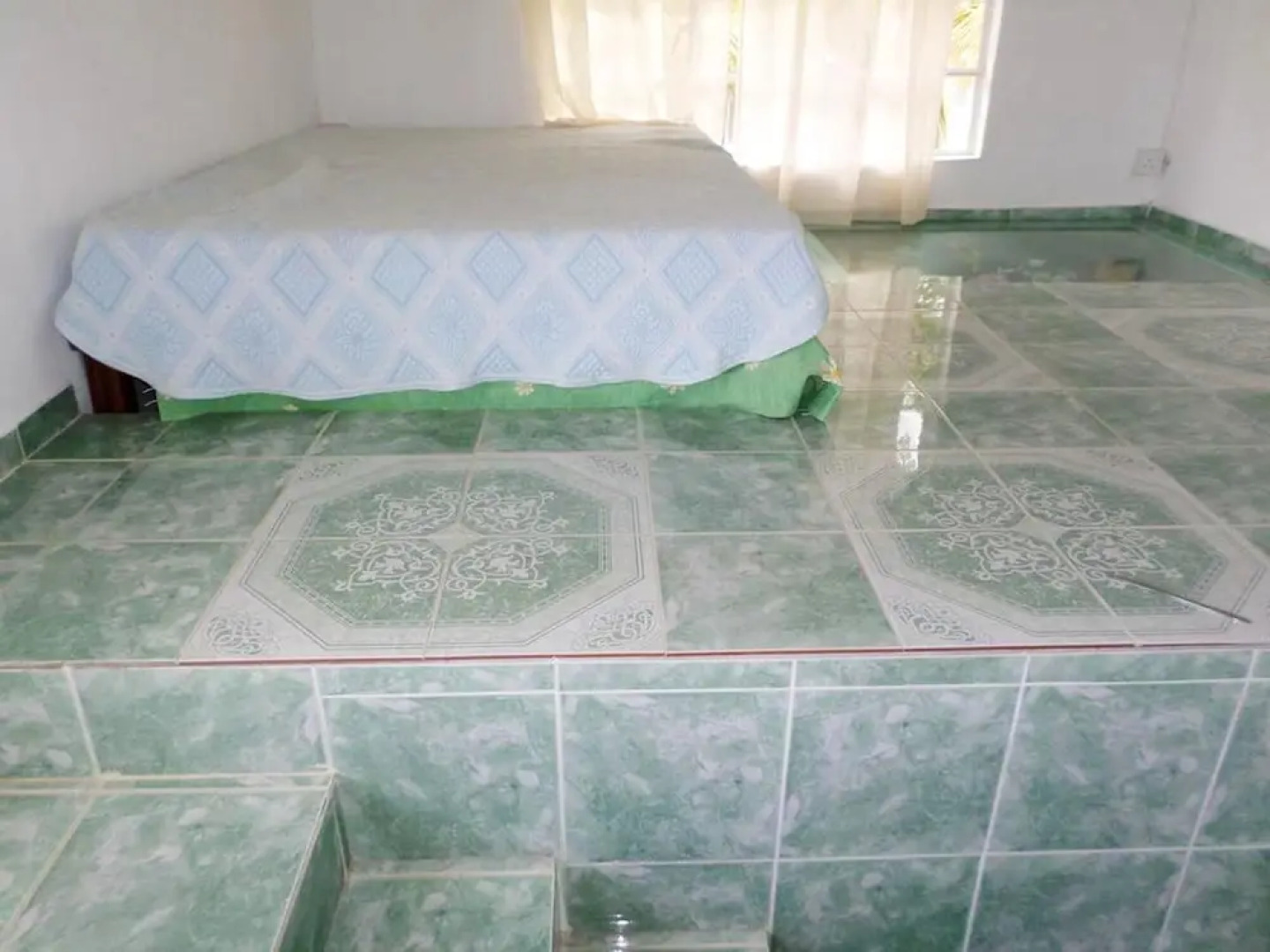 Apartment with 3 Bedrooms in Calodyne, with Enclosed Garden And Wifi - 300 M From the Beach