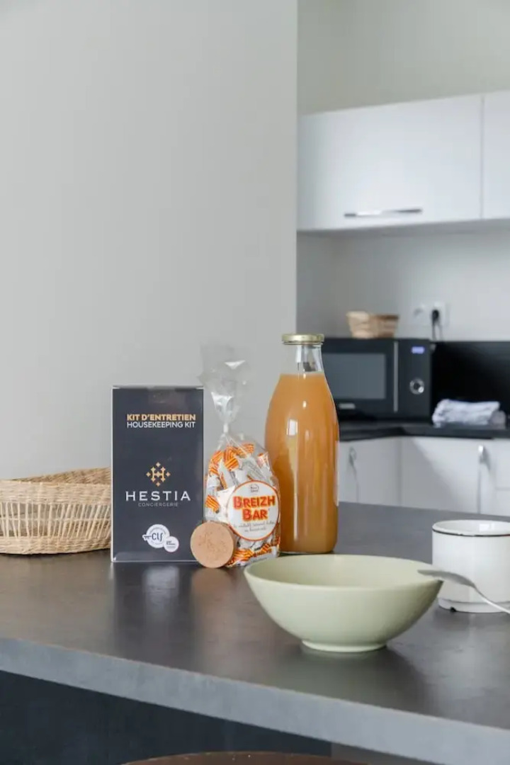 Pretty new House 2 Steps From the sea