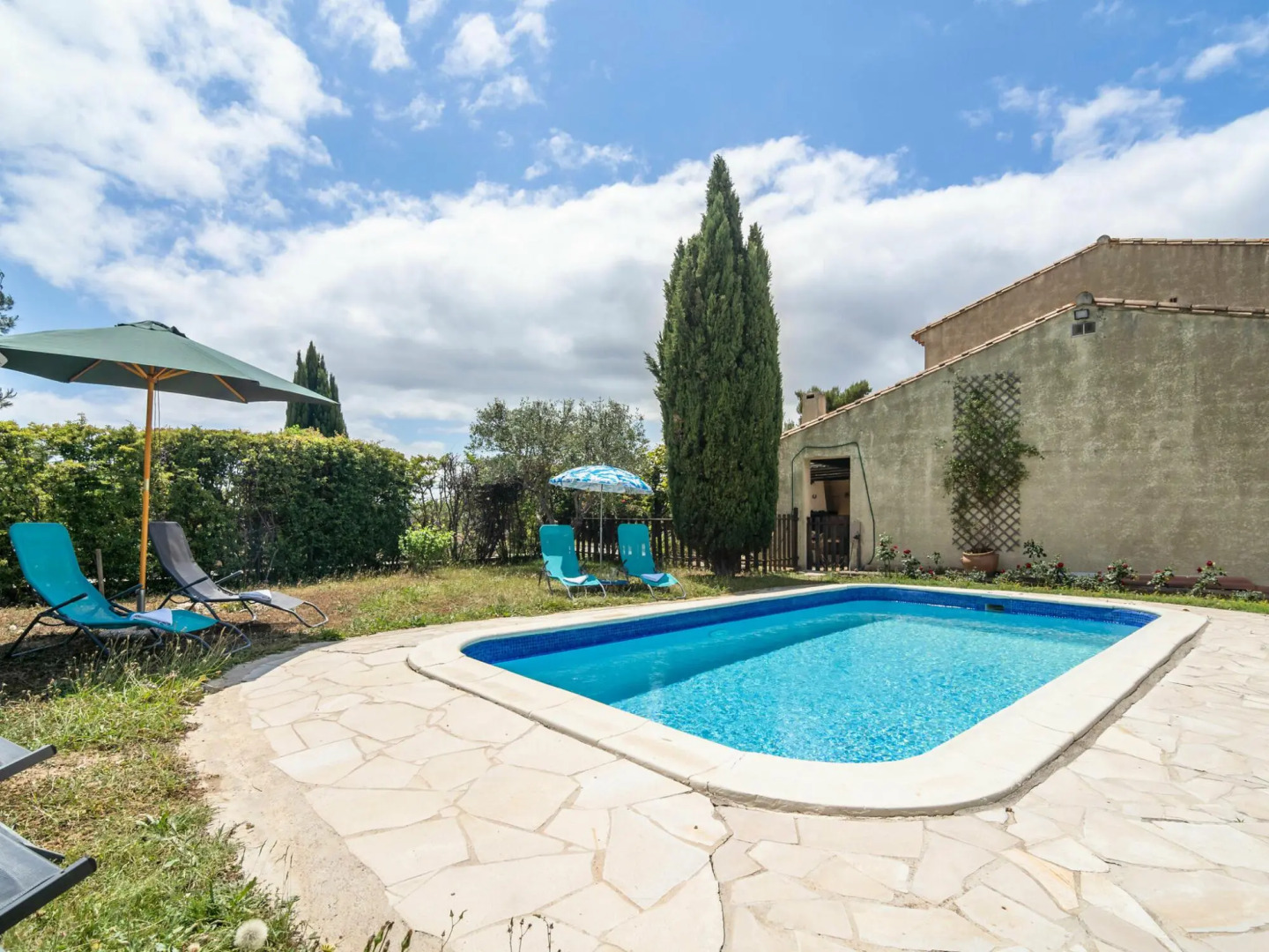 Scenic villa in Beaufort with private pool