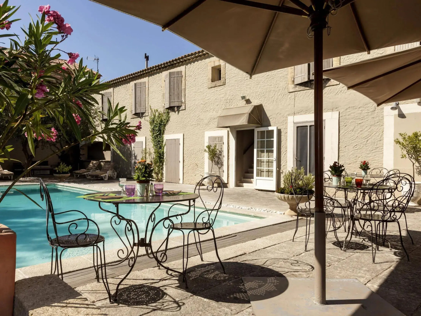 Hôtel les Magnanarelles