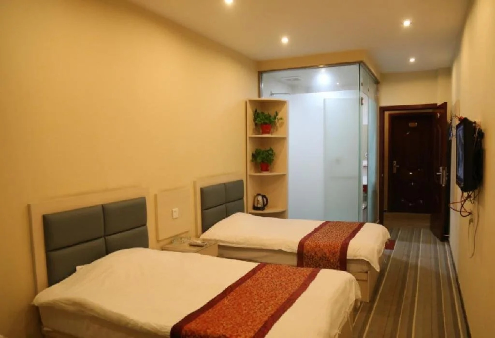 Linqi Friendship Fashion Inn