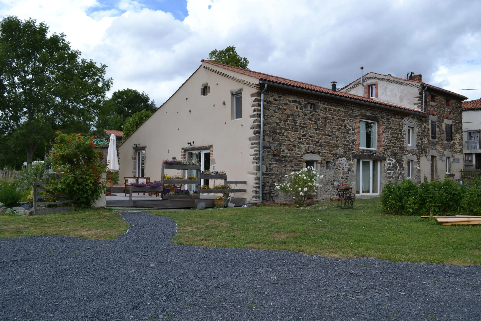 Le Jardin des Pierres Brunes
