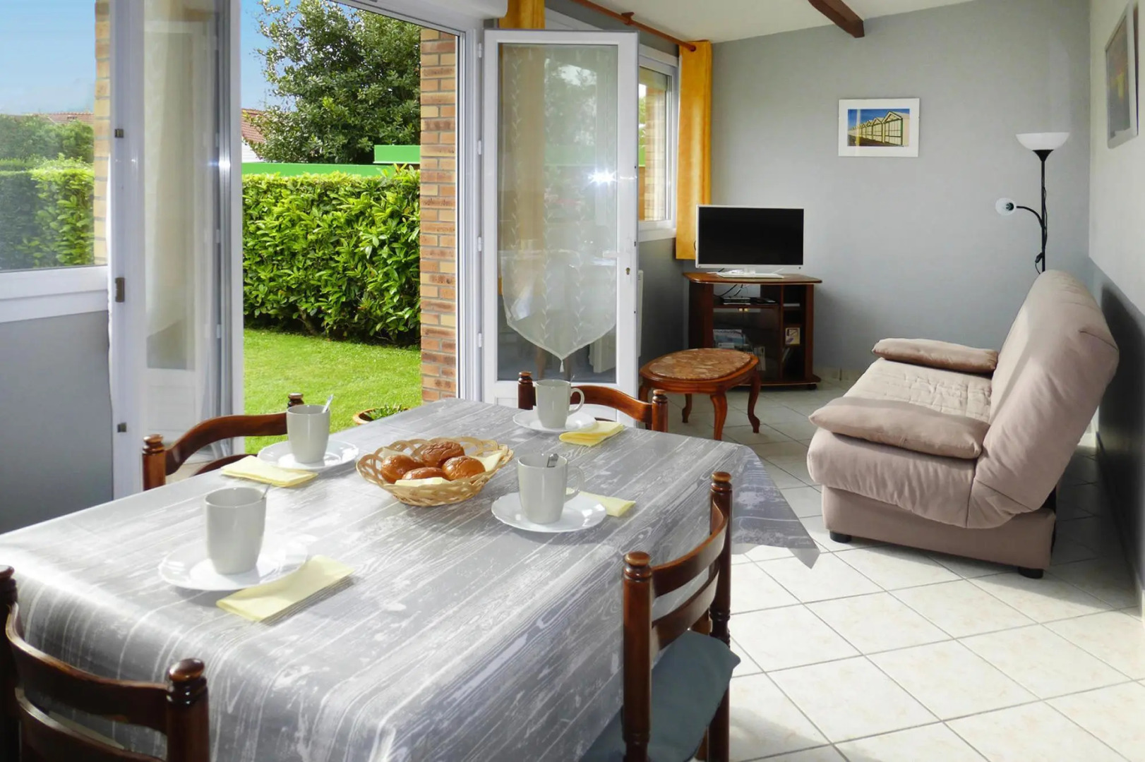 Holiday Home in Cayeux-sur-mer Near Bay of Somme