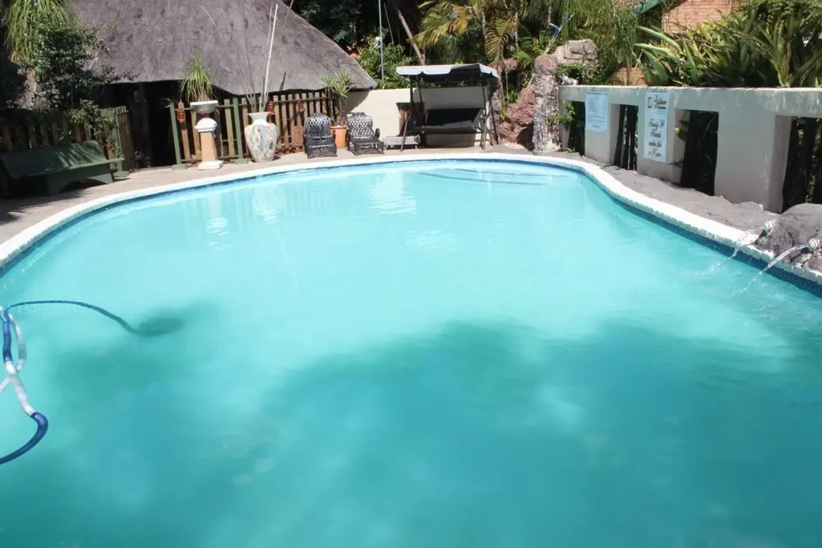 Golden Lantern Guest Lodge