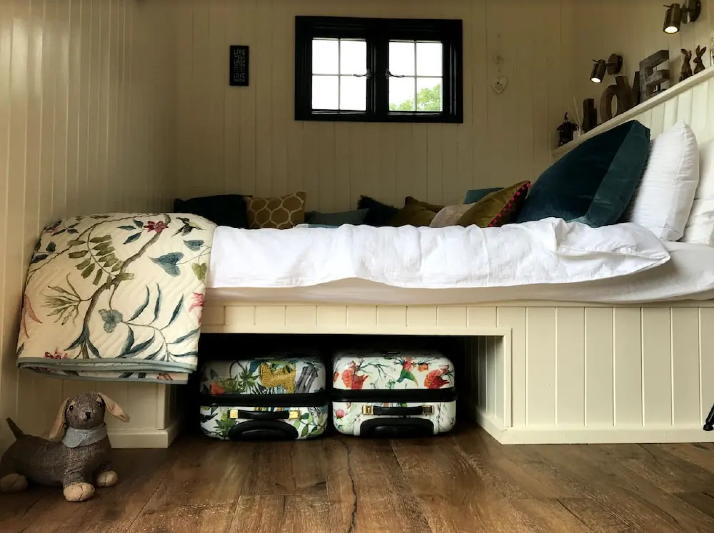 Beds of Silk Luxury Glamping