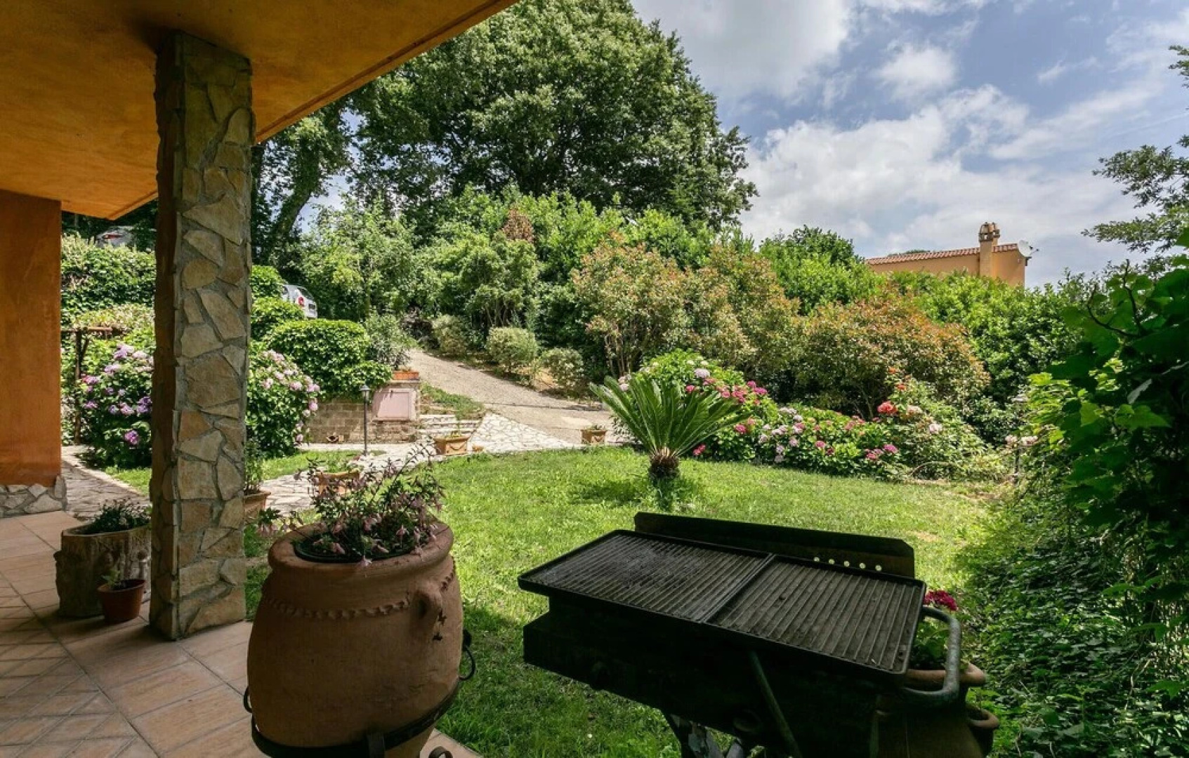 Nice Home in Bassano Romano With 4 Bedrooms, Outdoor Swimming Pool and Swimming Pool