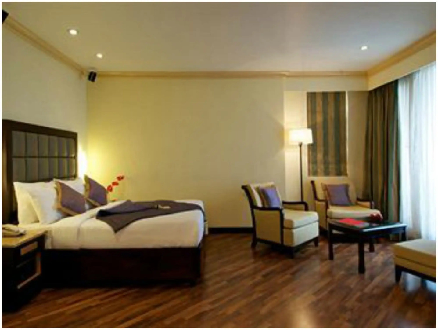 Vivanta Ernakulam, Marine Drive