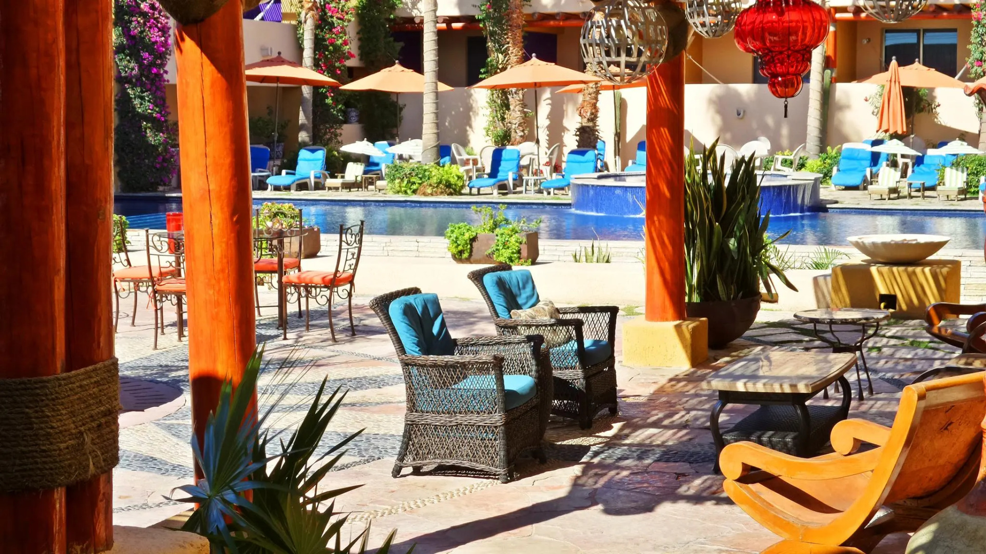 Los Patios Hotel