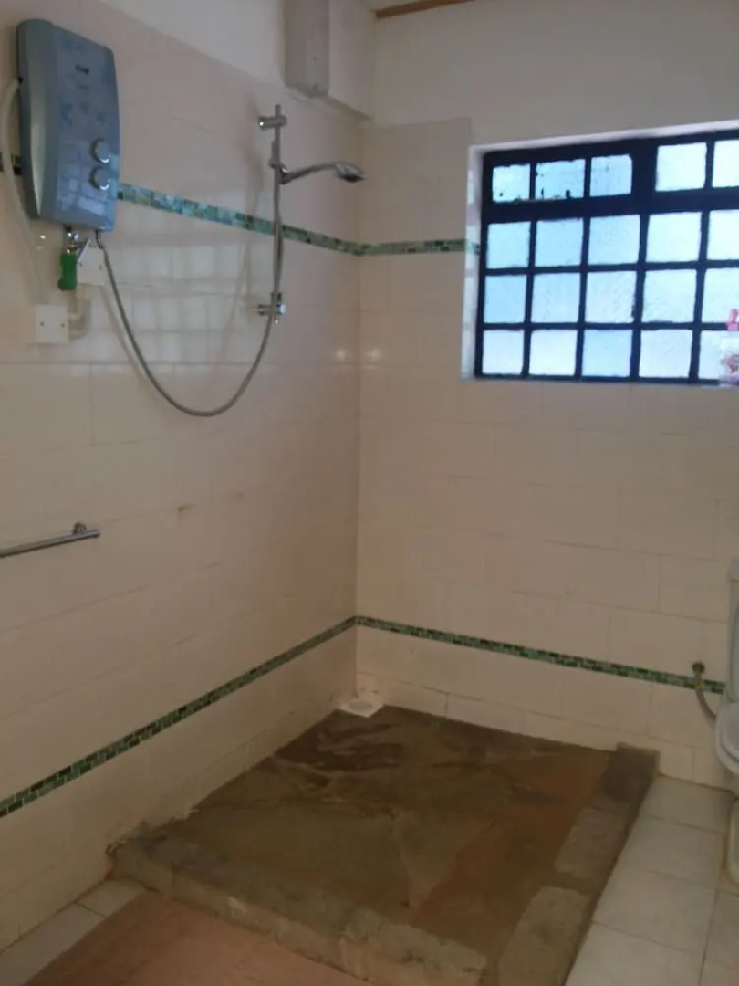 Green Leaves Homestay