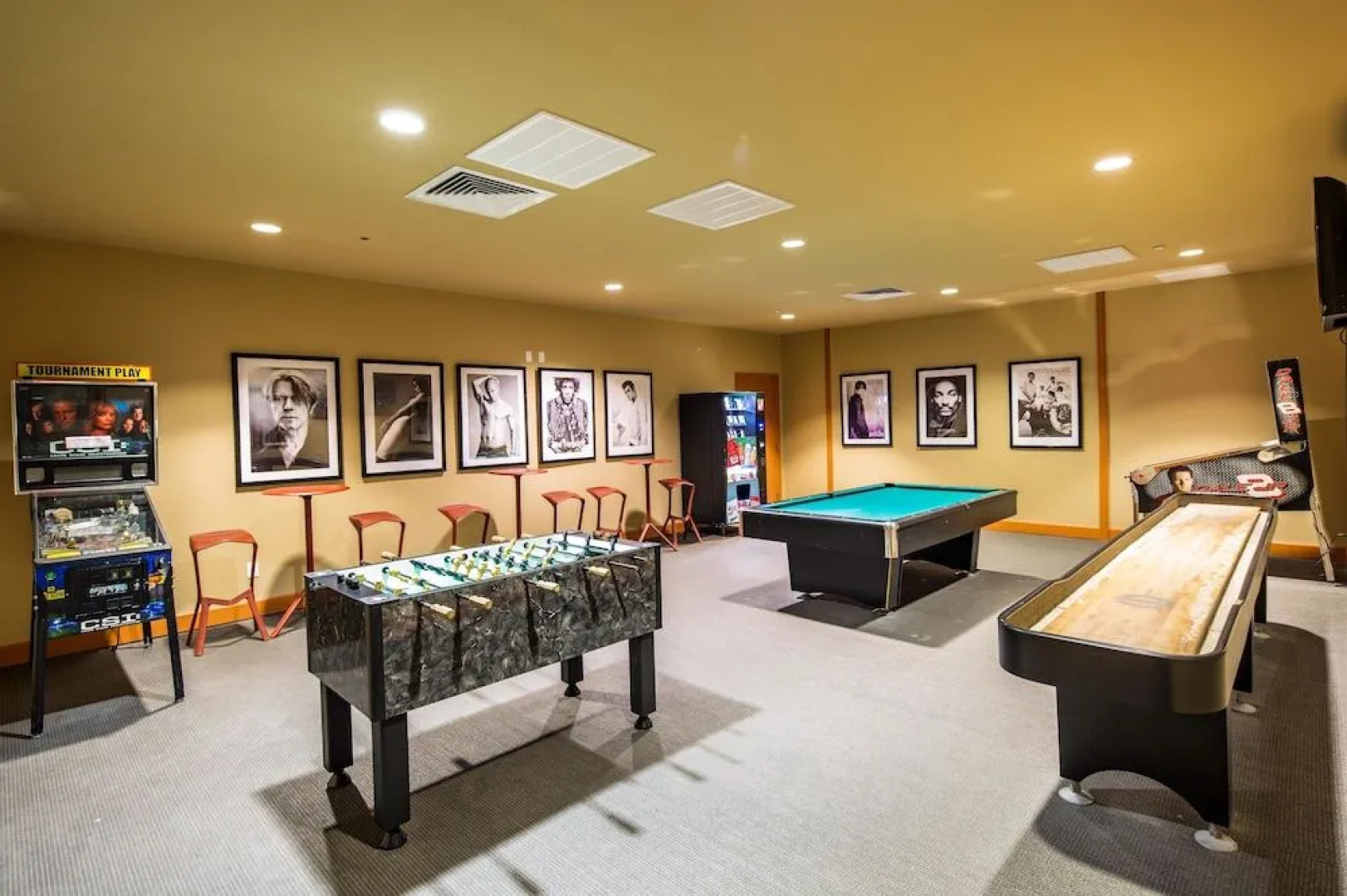 Sapphire Condominiums