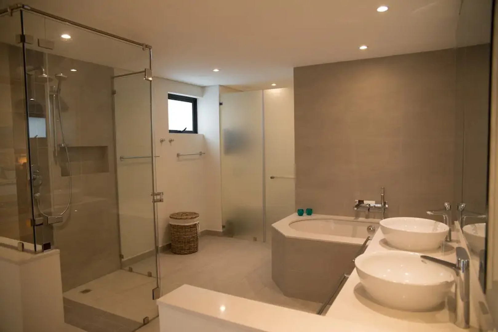 Carlos Bay Luxury Penthouse by Dream Escapes