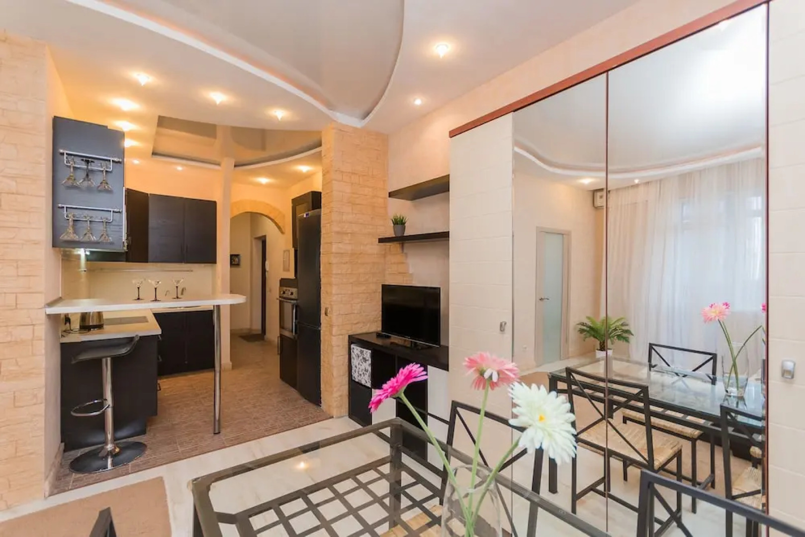 Апартаменты на Белинского 11/66, кв. 79