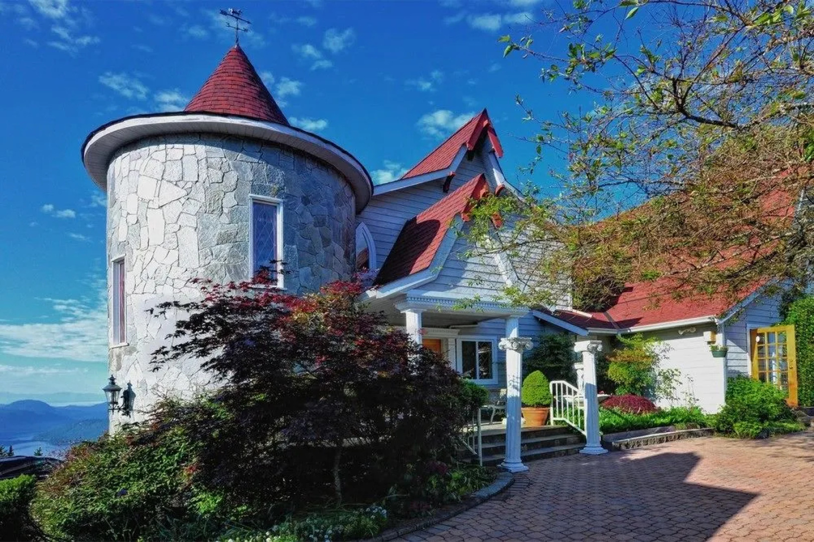 Prancing Horse Retreat