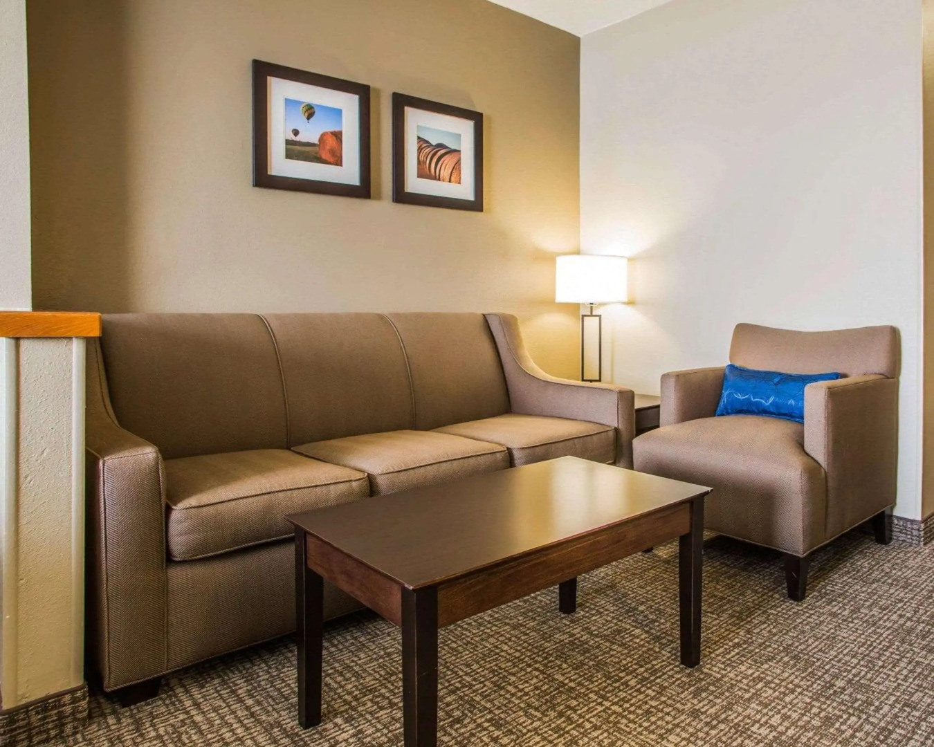 Comfort Inn & Suites Waterloo - Cedar Falls