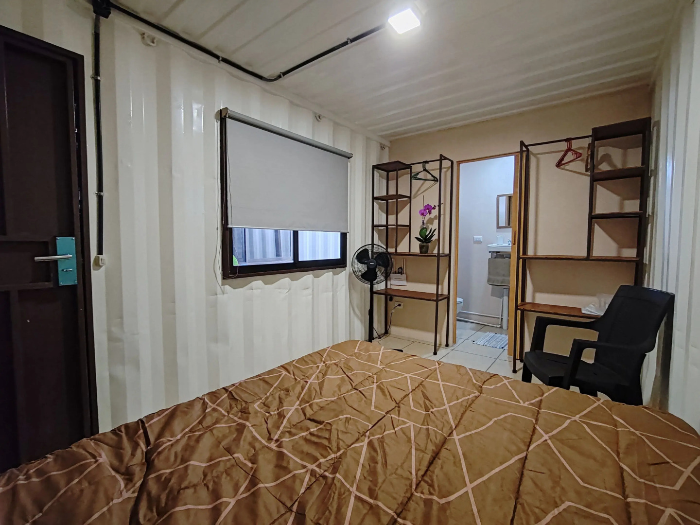 Costa Rica Eco-container Hotel