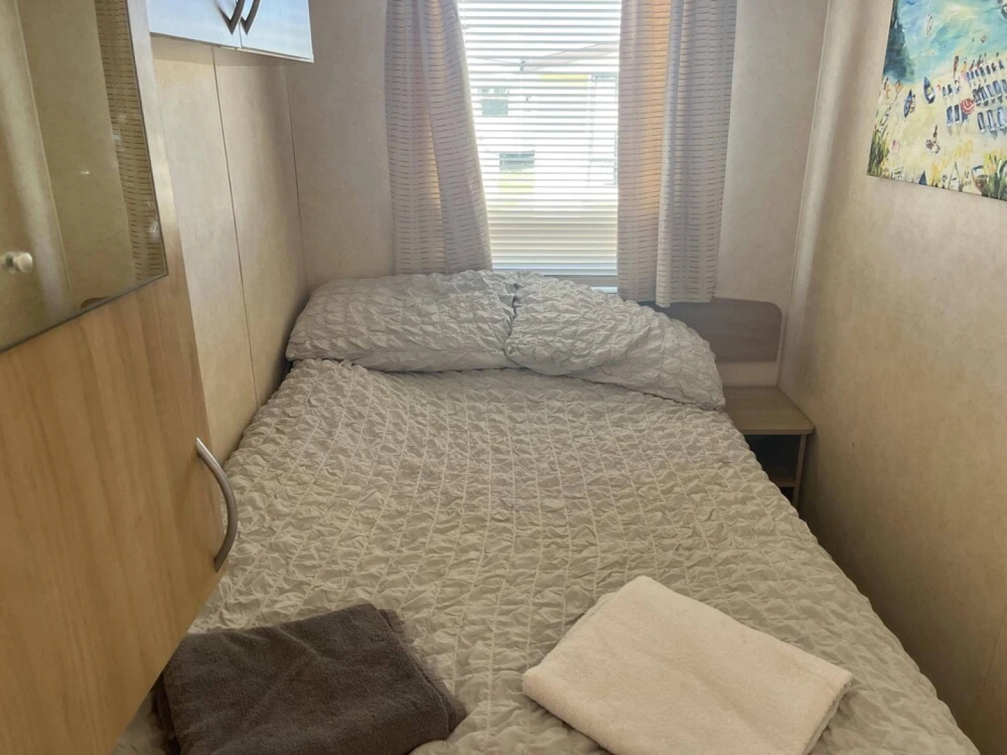 Pets Stay Free 2 Bedroom Caravan at Heacham Beach