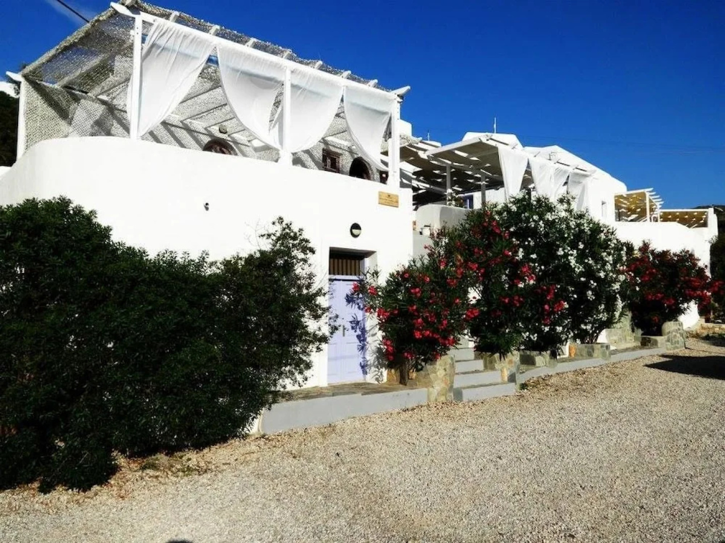 Porto Sikinos Hotel