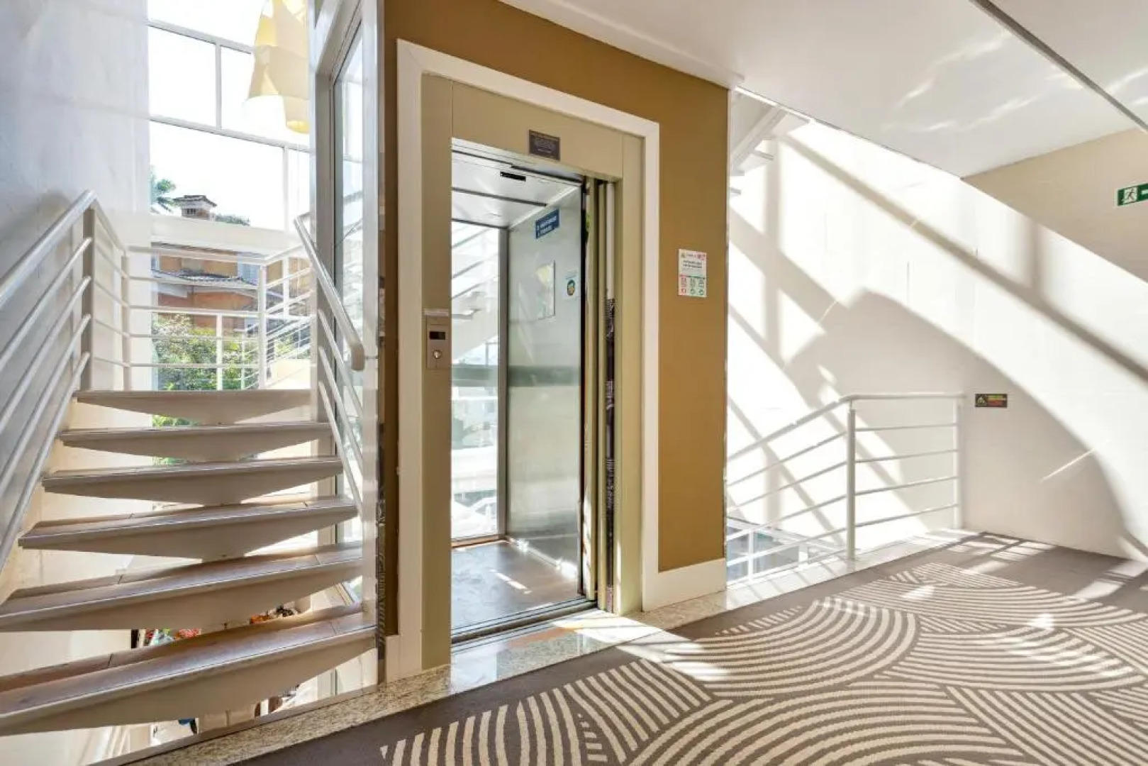 Hotel Petropolis Inn