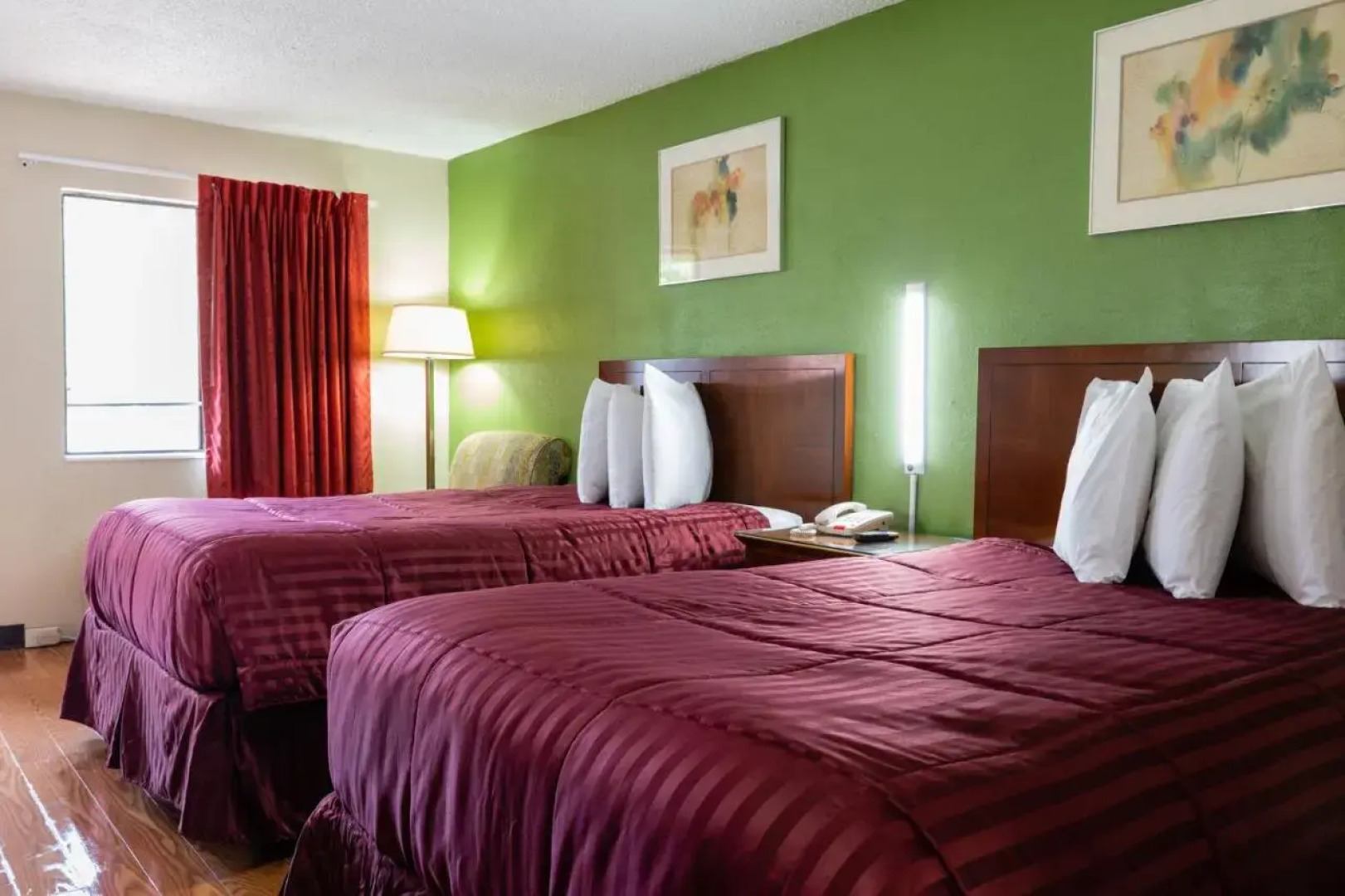 Country Hearth Inn & Suites Atlanta / Marietta and