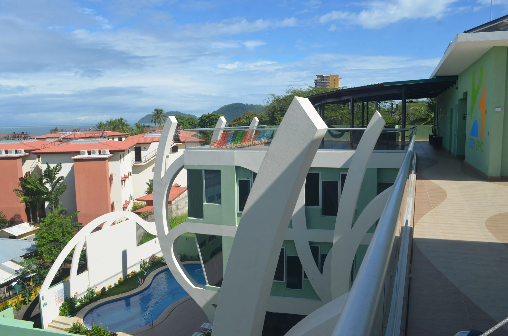 Room2Board Hostel and Surf School